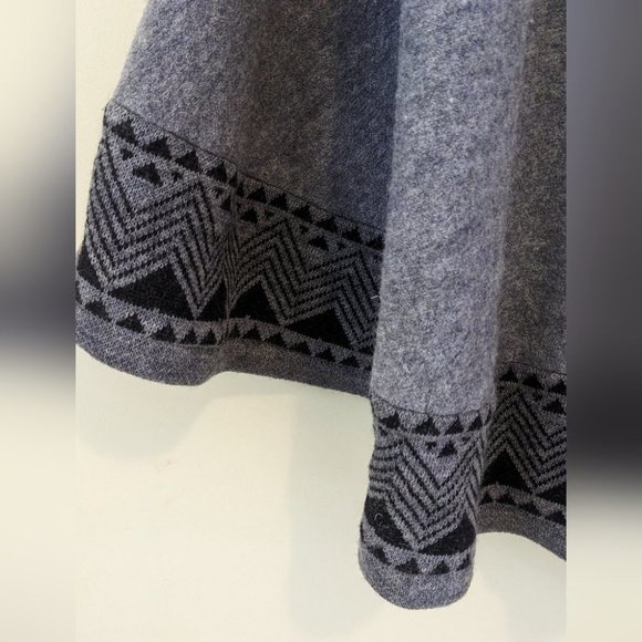 Katie Todd 100% Wool Poncho  Aztec Print S/M - Picture 4 of 5